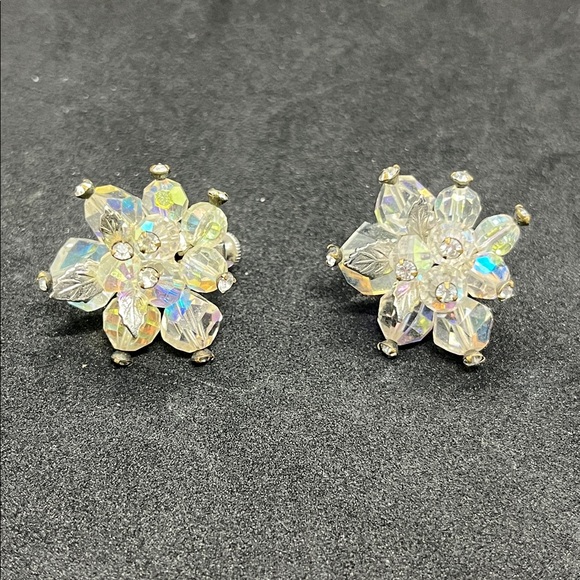 Vendome Jewelry - 1587 * Vendome Crystal AB Cluster Earrings Tension Lever-back